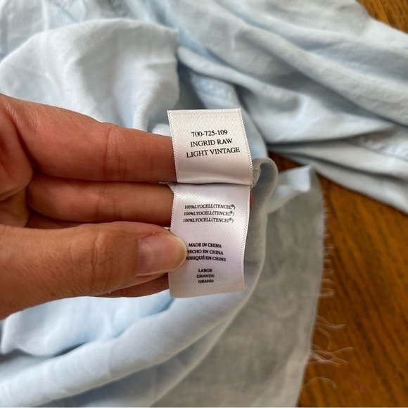 NEW Rails Ingrid Raw Hem Shirt Button Down Light Vintage Blue Size Large NWT - Picture 7 of 8